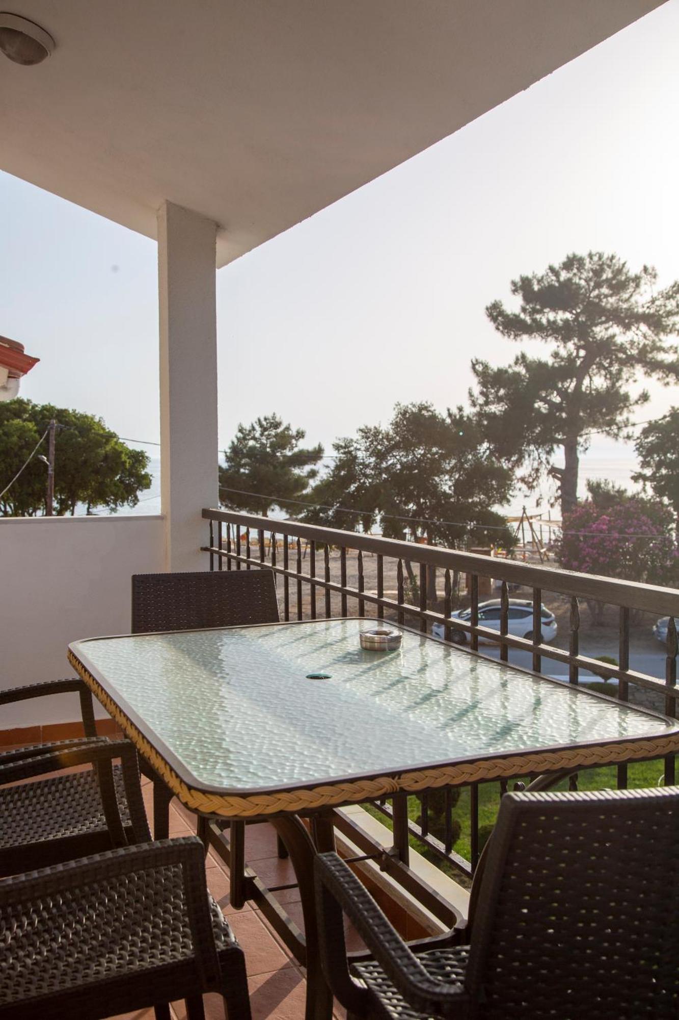 Thasos Blue Apartments Prinos  Ngoại thất bức ảnh