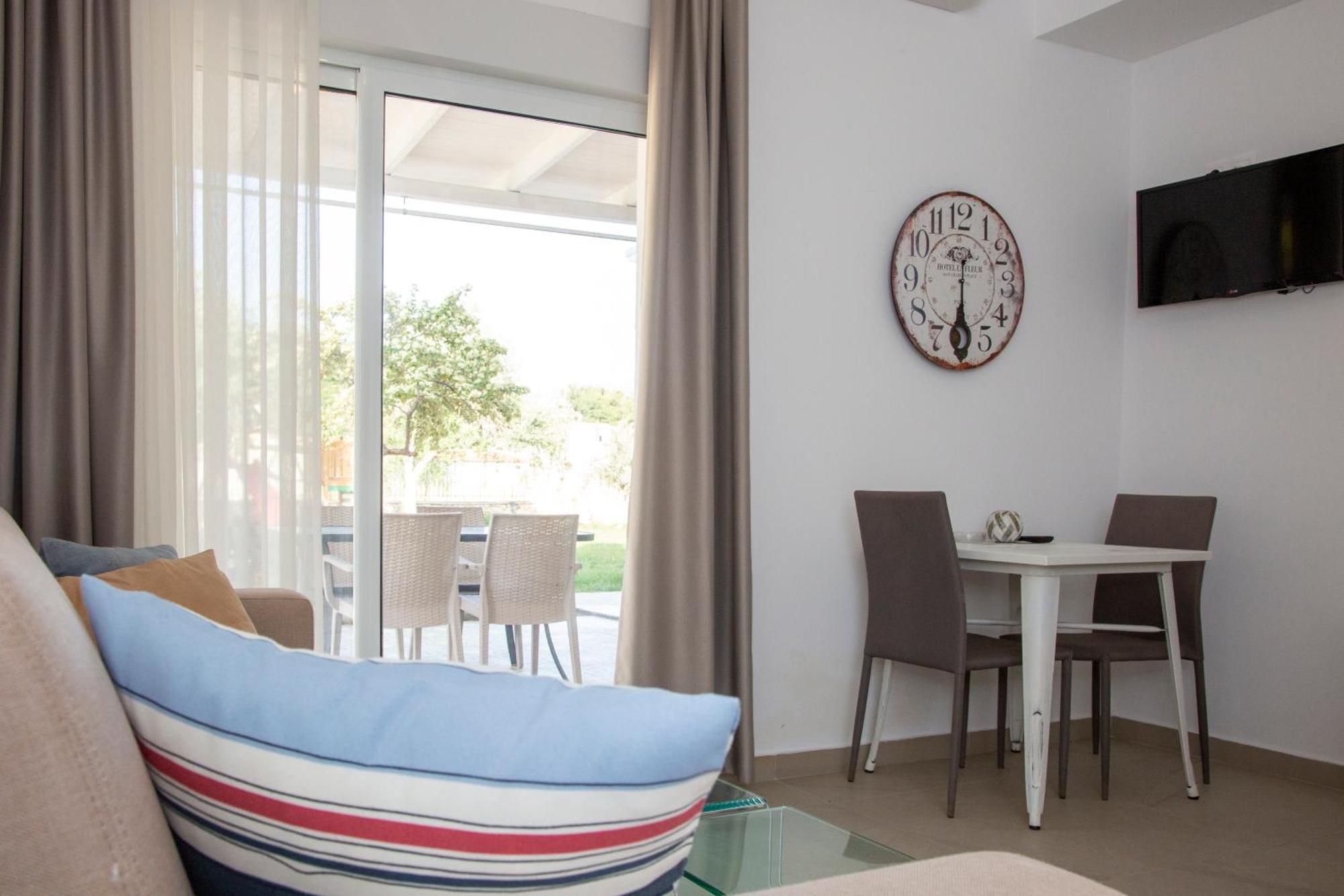 Thasos Blue Apartments Prinos  Ngoại thất bức ảnh